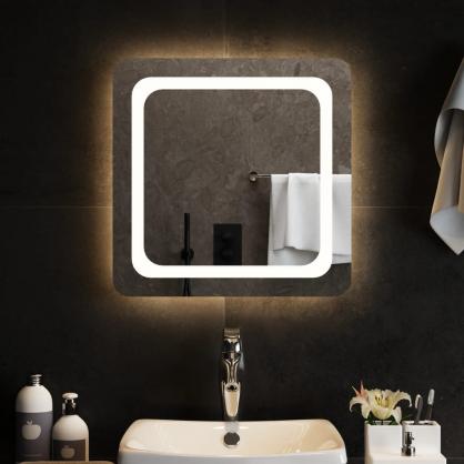 Badevrelsesspejl LED firkantet 50x50 cm , hemmetshjarta.dk