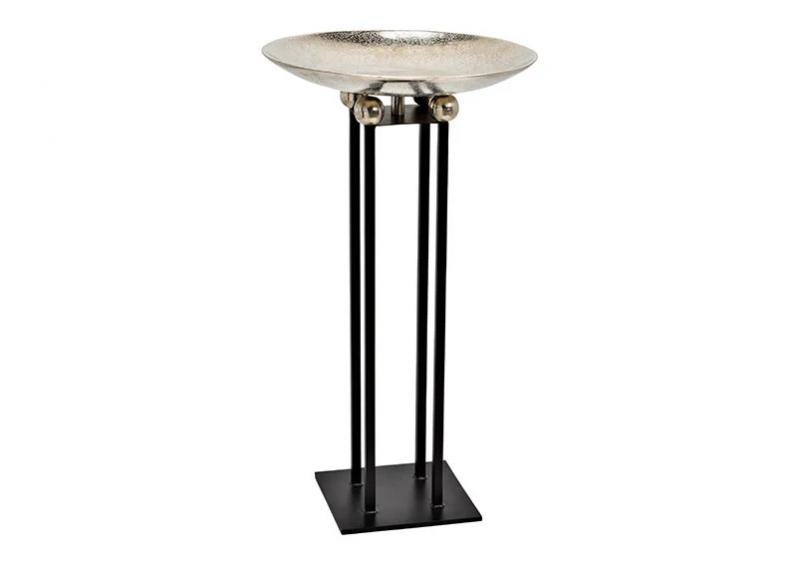 Piedestal med skl lavet af metal slv sort (B/H/D) 41x74x41cm , hemmetshjarta.dk