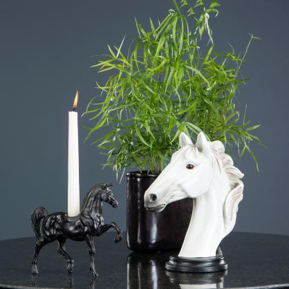 A Lot Dekoration - Lysestage Hest Brun Sort Poly 19cm , hemmetshjarta.dk
